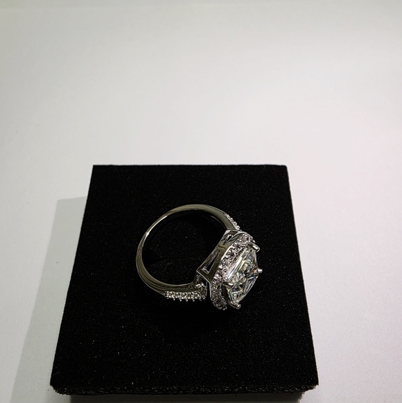 Engagement Ring 3CT Size 7 Moissanite in Solid Silver - Picture 6 of 8